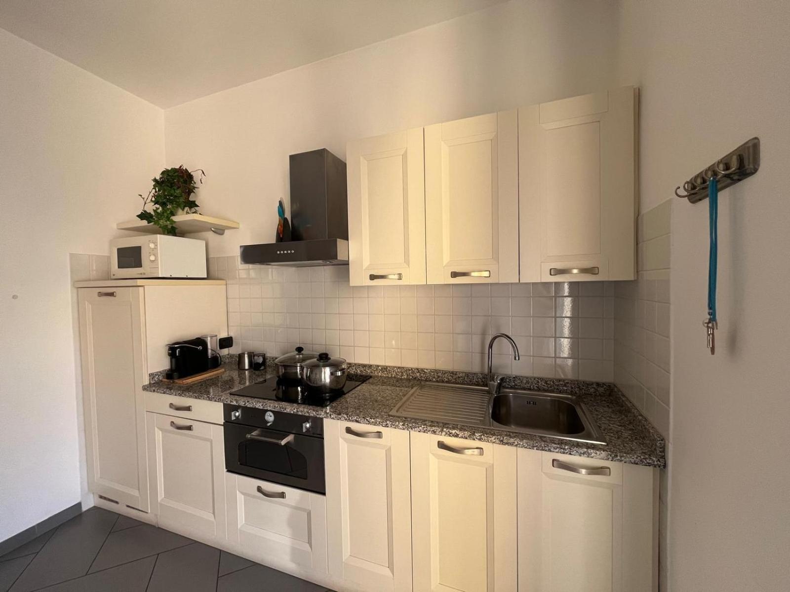 Dea Apartments ألبينغا المظهر الخارجي الصورة