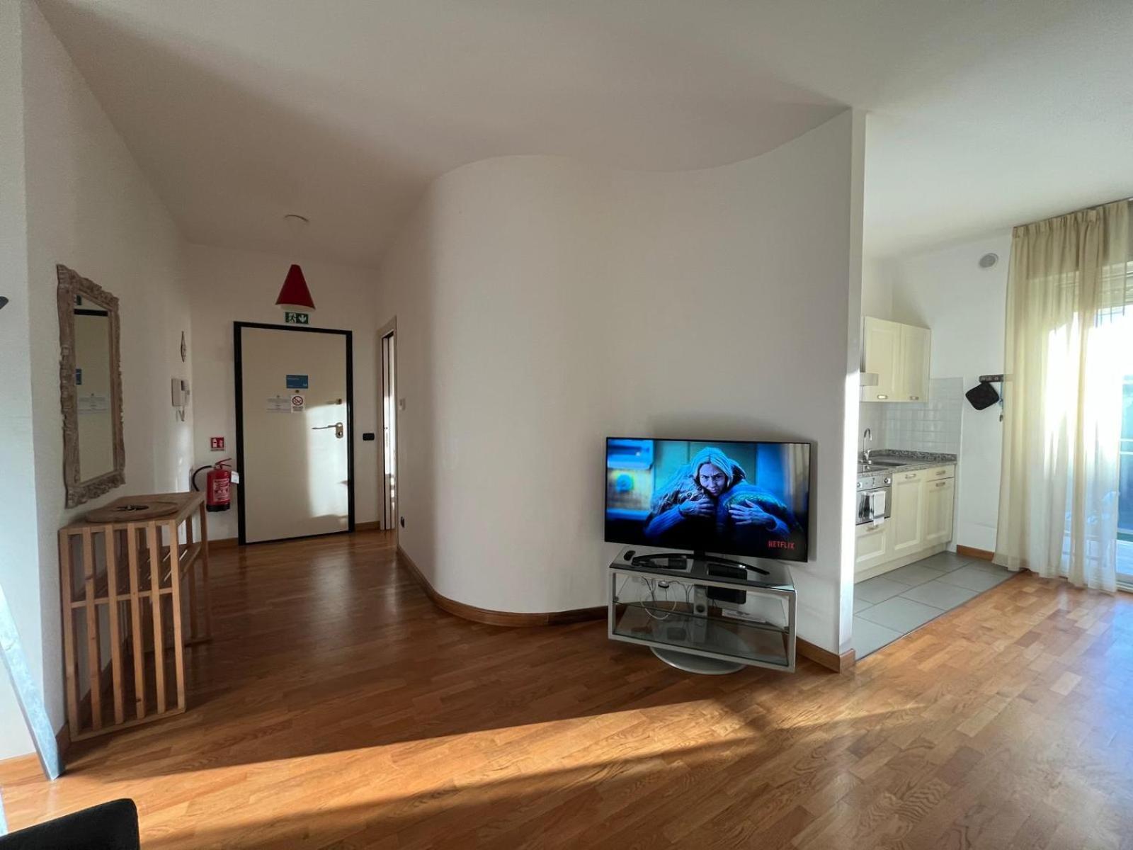Dea Apartments ألبينغا المظهر الخارجي الصورة