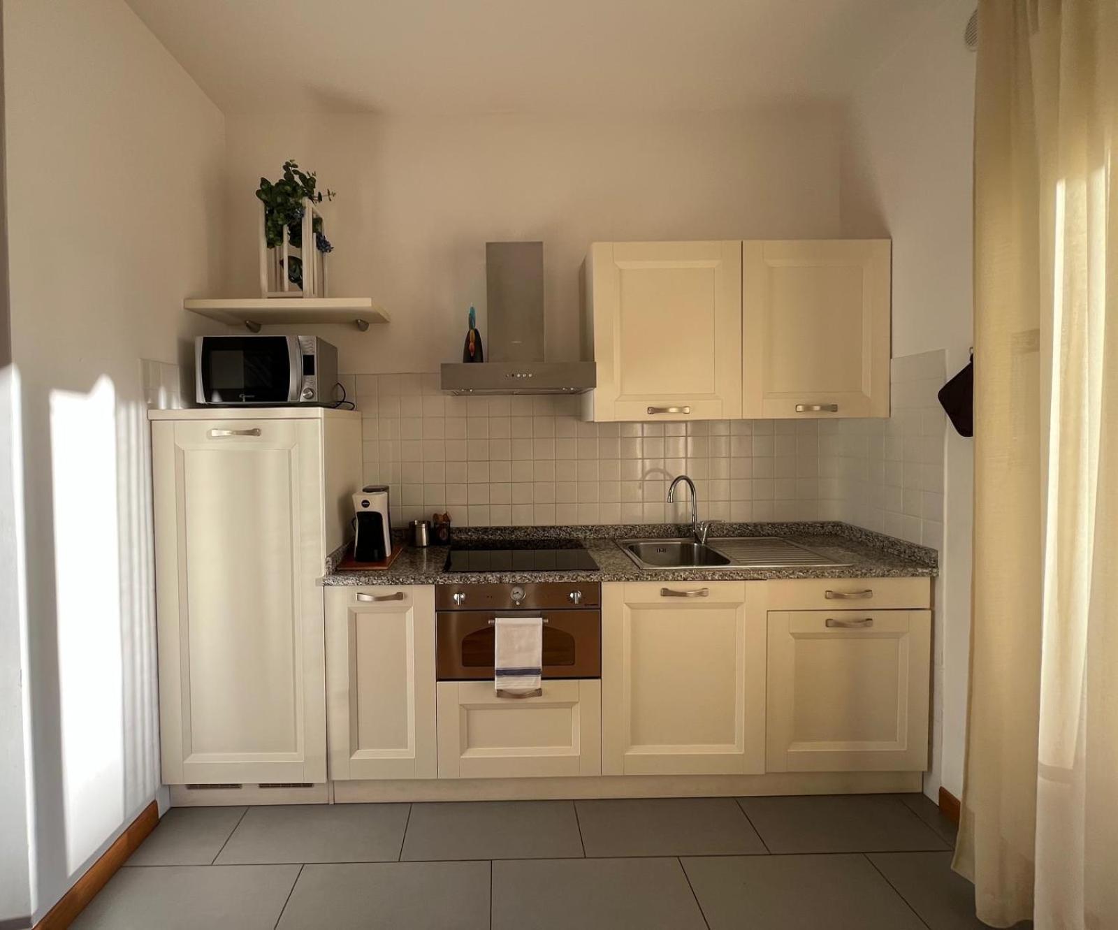 Dea Apartments ألبينغا المظهر الخارجي الصورة